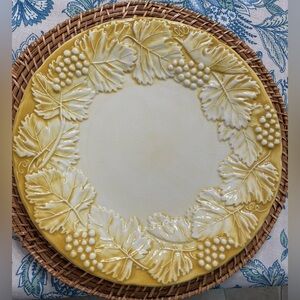 Williams Sonoma Napa Saffron Dinner Plate